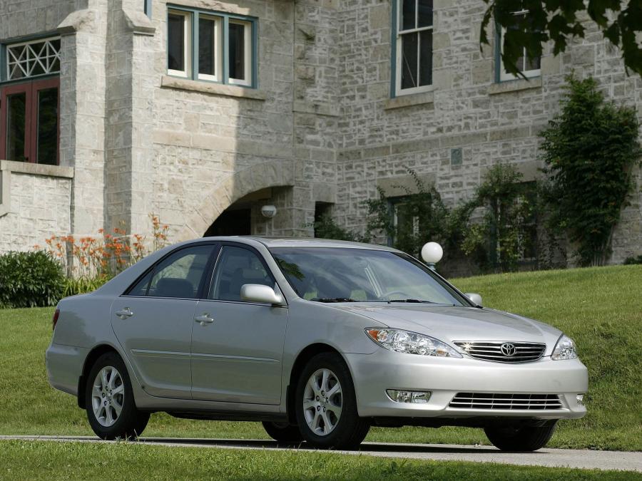Toyota Camry XLE (US) '2004
